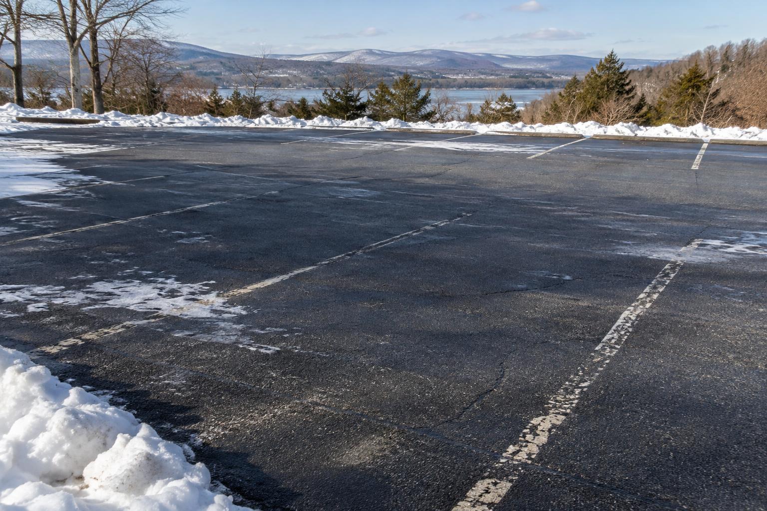 Podcasts: Are Faded Parking lot lines a Liability Risk During Winter? Experts Say Yes